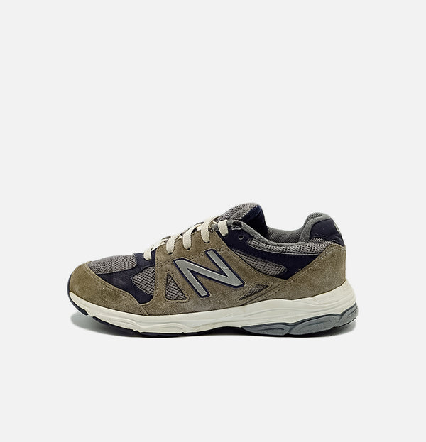 New Balance 888