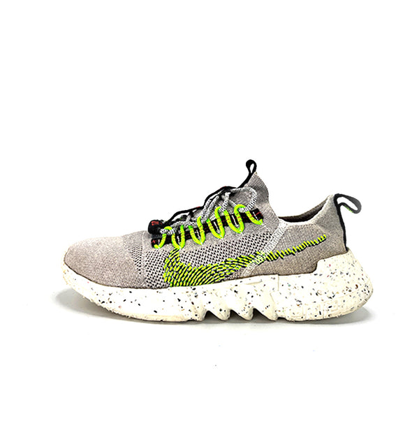 Nike Space Hippie 01