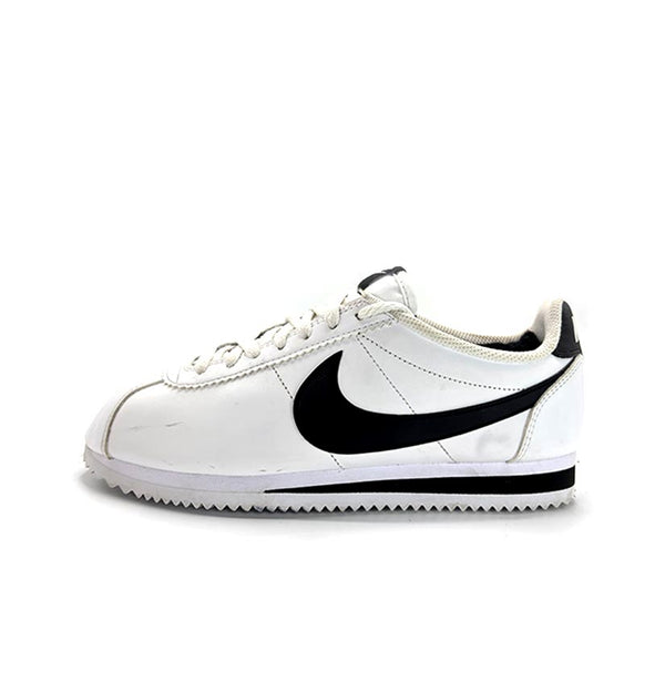 Nike Courtez SE