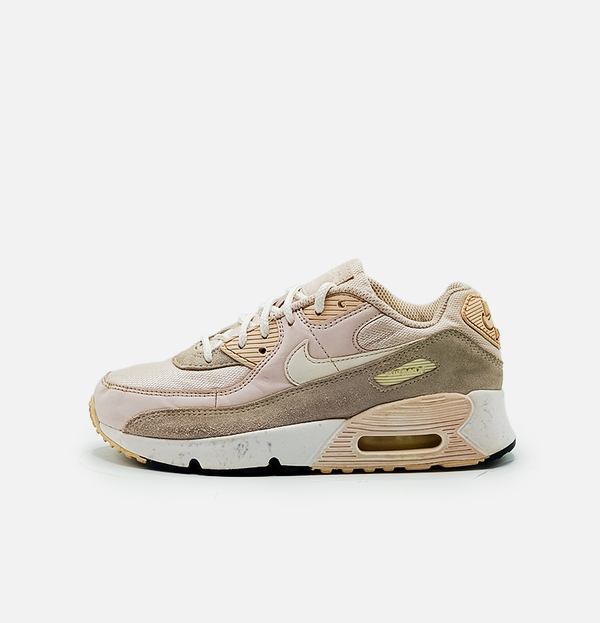 Nike Air Max 90 Futura